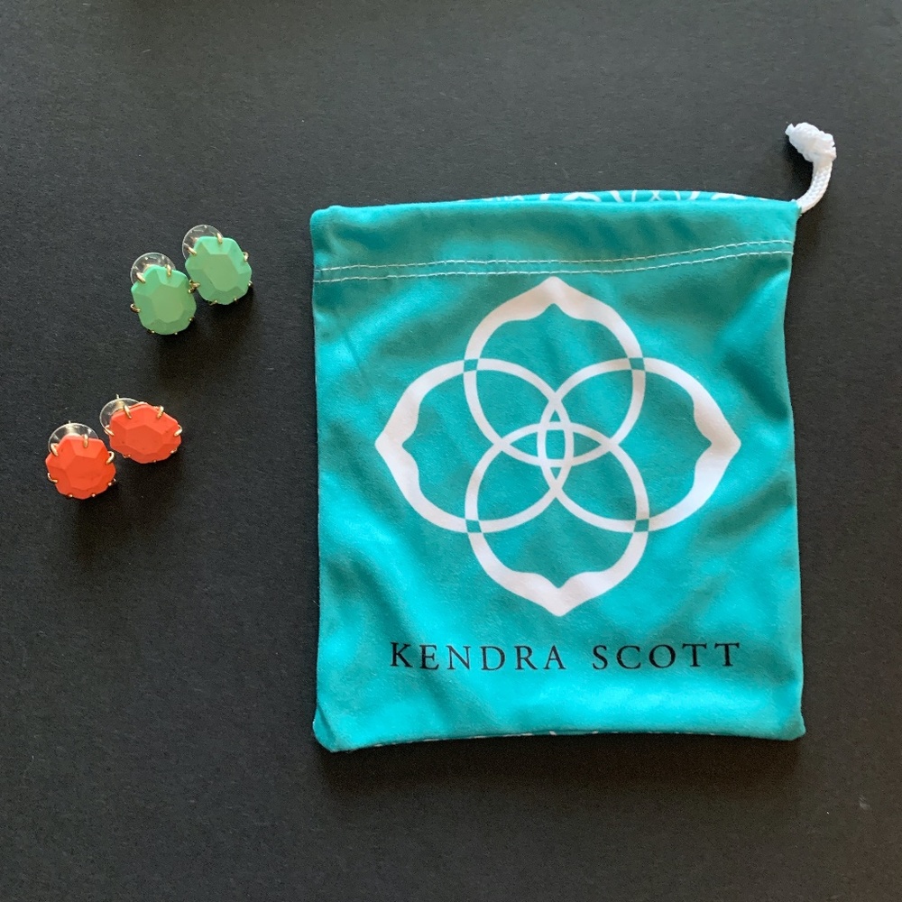 Kendra Scott earrings
